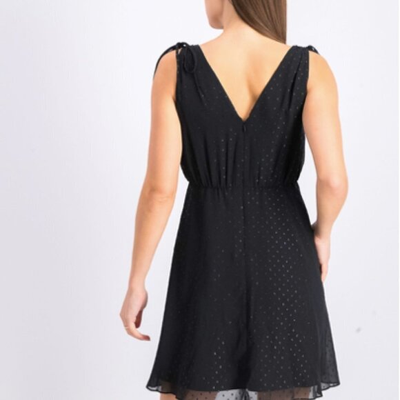 NWT Gal Meets Glam “Elora” Sparkle Swiss Dot Dress - Picture 2 of 3